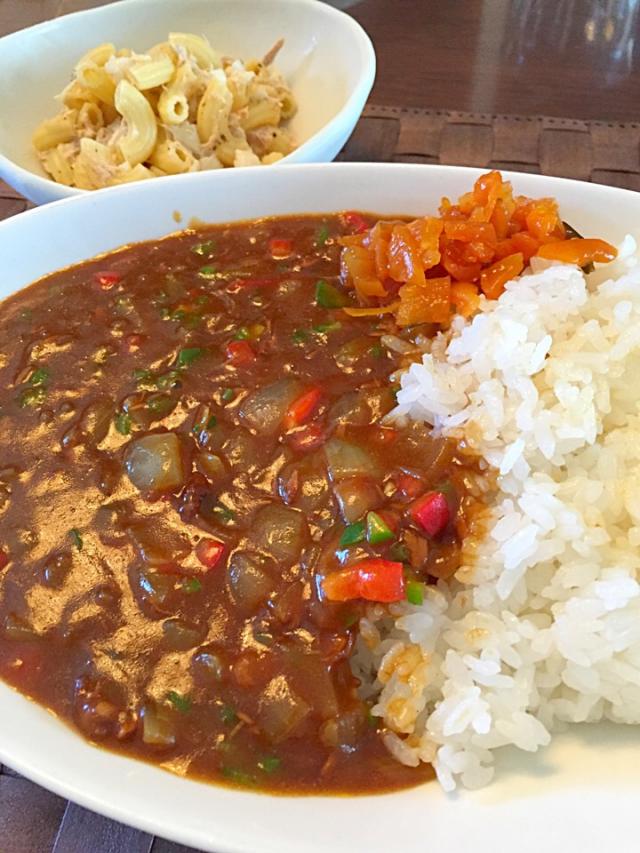 栗原はるみさんレシピのツナカレーと マカロニサラダ/taka-chan